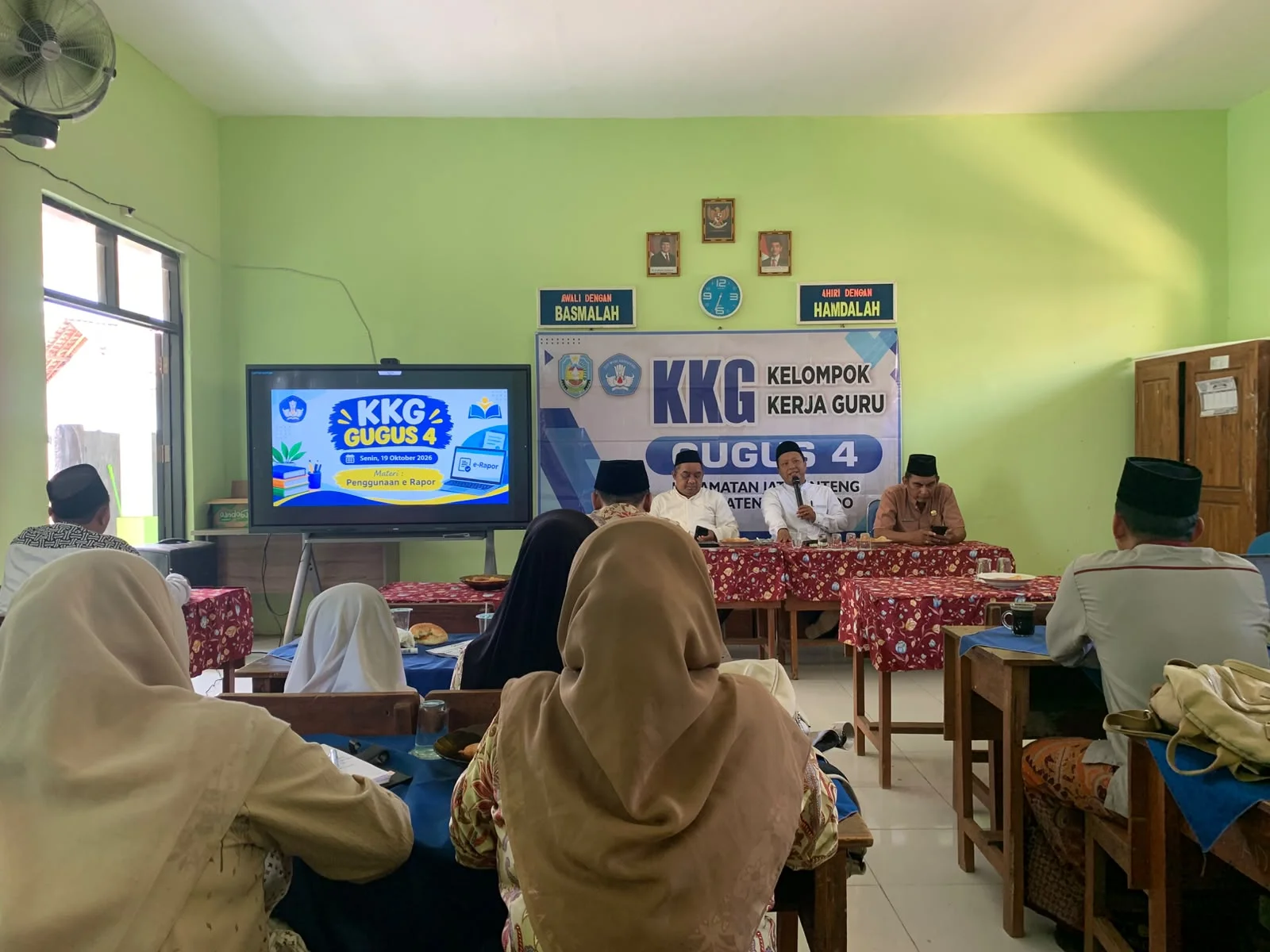 Optimalisasi Penilaian Digital: KKG Gugus 4 Jatibanteng Gelar Pengenalan Aplikasi e-Rapor